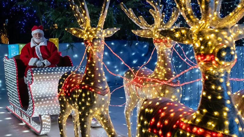 Leggiuno si illumina: le Lucine di Natale trasformano il paese in un villaggio incantato