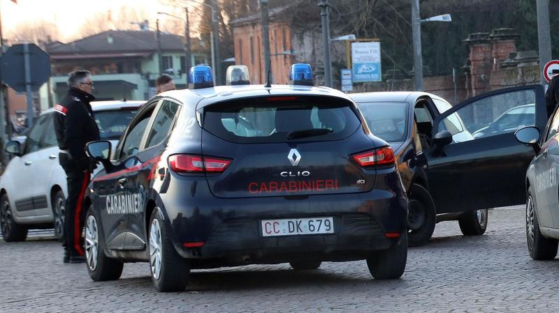 Brescia, soldi per la parente malata ma la sorella non esisteva. Il don raggirato da coppia di truffatori