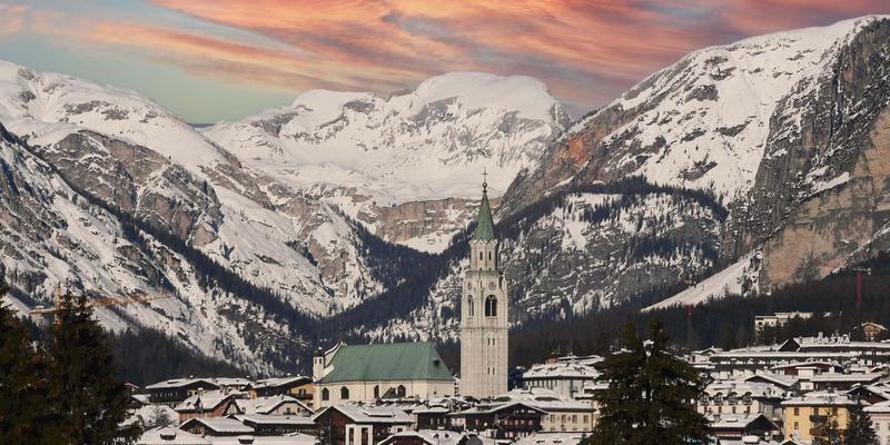 Cortina. Oltre le Tofàne, montagne di libri…