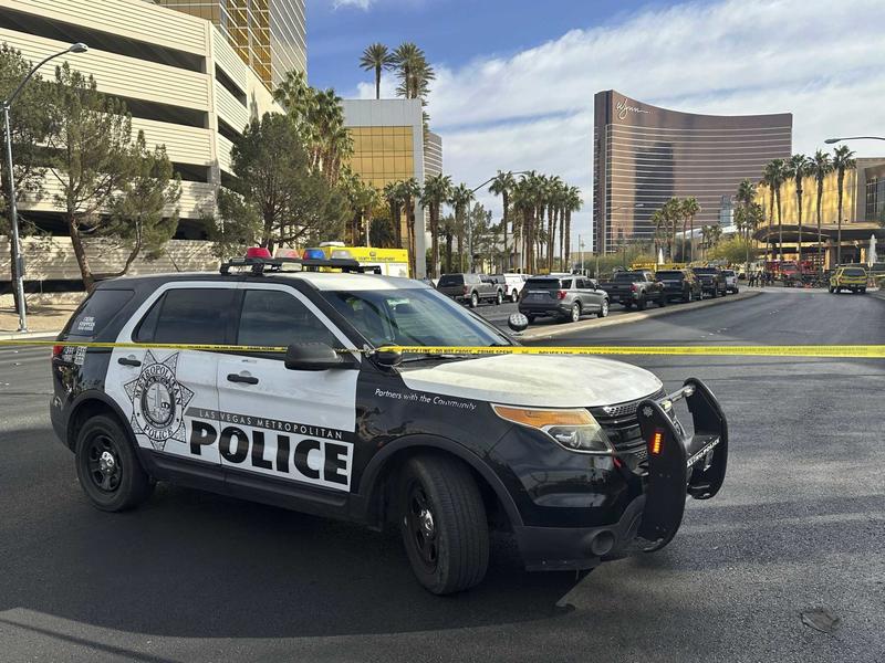 Dramatic video captures deadly Cybertruck explosion outside Trump hotel in Vegas