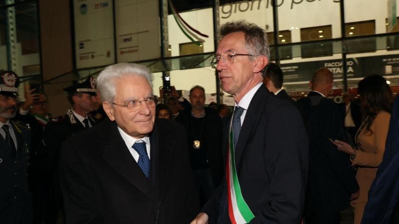 Mattarella riceve ManfrediÂ a Villa Rosebery:Â si Ã¨ parlato di Scampia e dei progettiÂ per le periferie