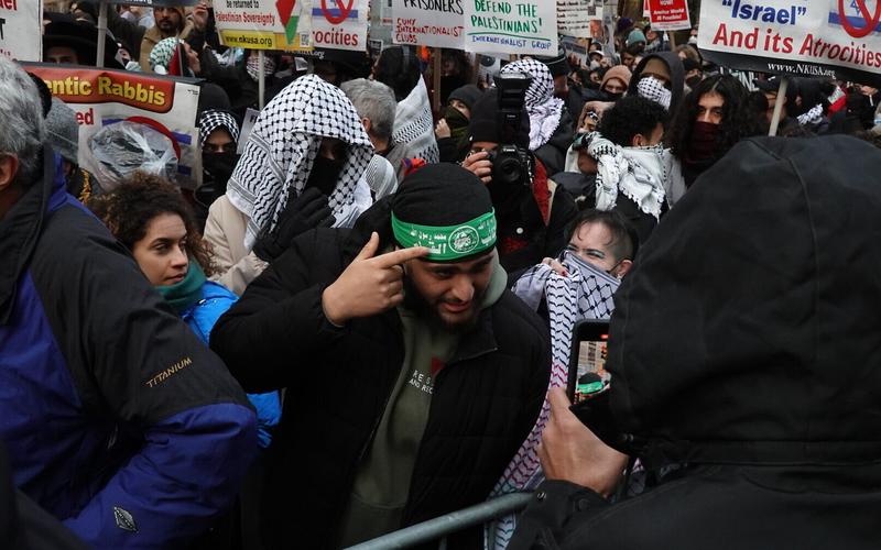 ‘We don’t want no Zionists here’: Anti-Israel activists protest against NYC hospital