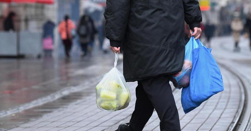 Građani u dilemi: Smijemo li u trgovinu ponijeti vlastitu plastičnu vrećicu? Odgovor stigao iz Potrošačkog centra