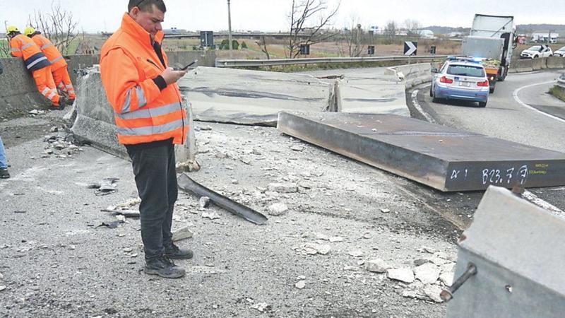 Tir, carichi pesanti e controlli in Fi-Pi-Li: come accorgersi se c’è un pericolo imminente