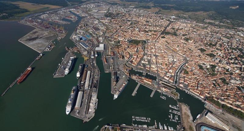 Livorno, la Zona logistica semplificata è realtà: «Faciliterà l’insediamento industriale»