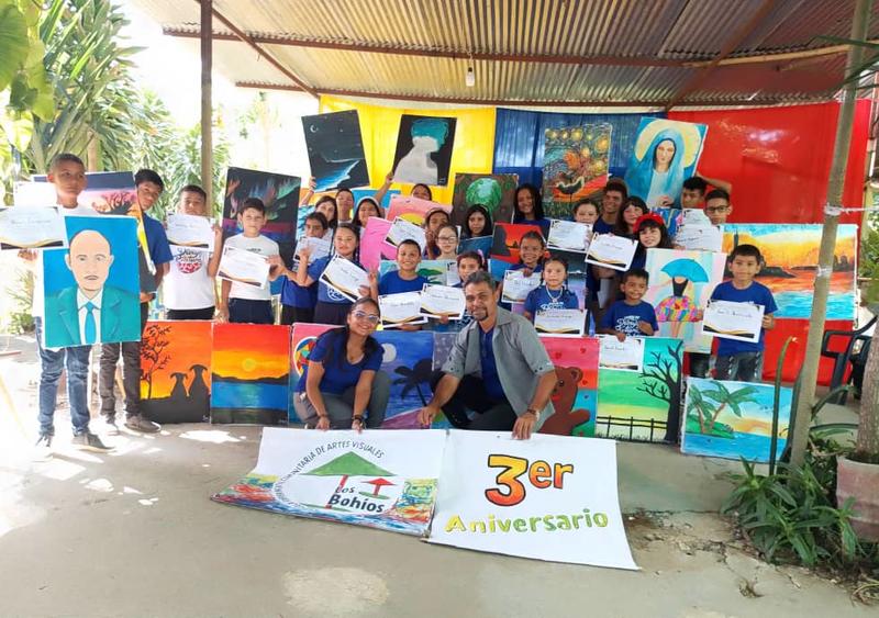 Trujillo | Entregaron certificados en el tercer aniversario de la escuela de Artes Visuales Los Bohíos de Sucre