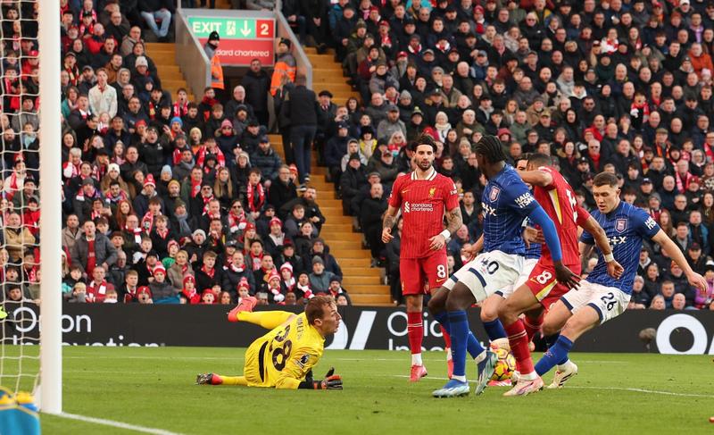 4-1. El Liverpool recupera el modo apisonadora