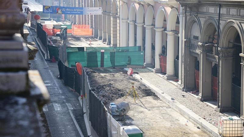 Intrappolati tra i cantieri: “Tram, centro deserto: colpa di questi lavori” /