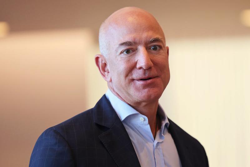 Take a Wild Guess Who Bezos Met With After Washington Post Change