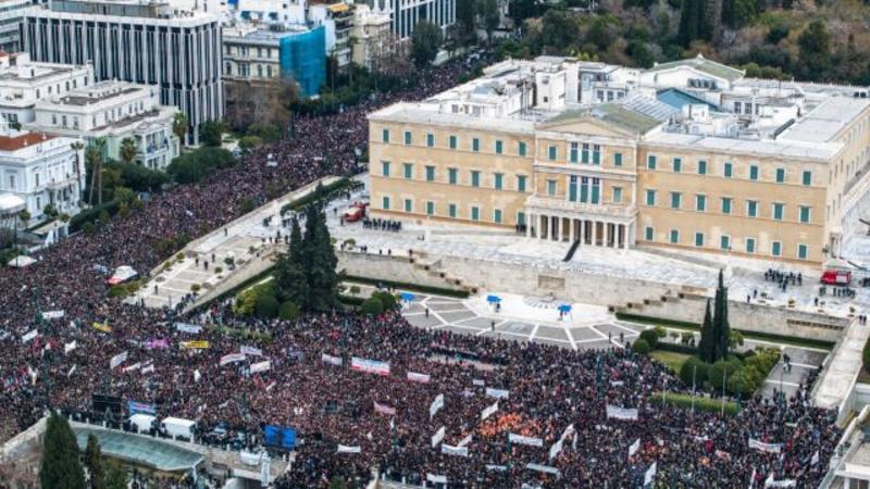 Η λύση είναι στην κάλπη