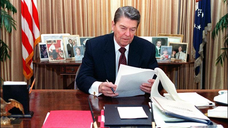 Ronald Reagan schools Trump on the idiocy of tariffs